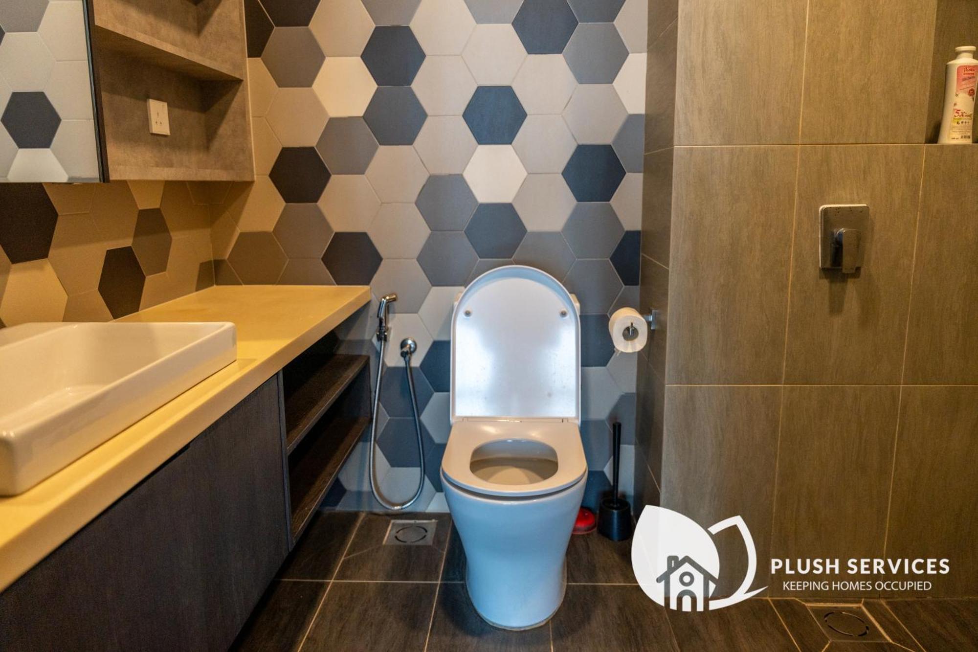 Ceylonz Suites By Plush Kuala Lumpur Exterior photo